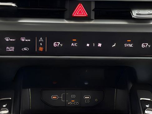 New 2026 Kia Sorento S image 20