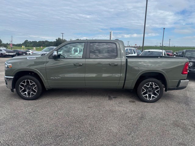 Used 2026 RAM 1500 Laramie AWD/4WD image 4