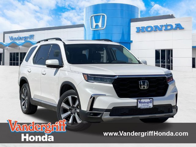 Used 2024 Honda Pilot Elite image 1