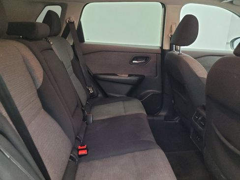 Used 2021 Nissan Rogue SV FWD image 19