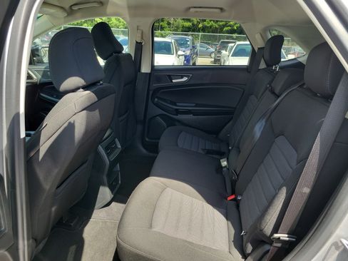 Used 2024 Ford Edge SE w/ Black Appearance Package AWD/4WD image 10