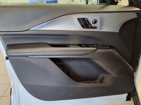 Certified 2024 Cadillac Lyriq Tech w/ Driver Assist Package image 20