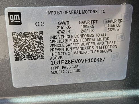 New 2027 Chevrolet Bolt RS w/ Technology Package FWD image 18