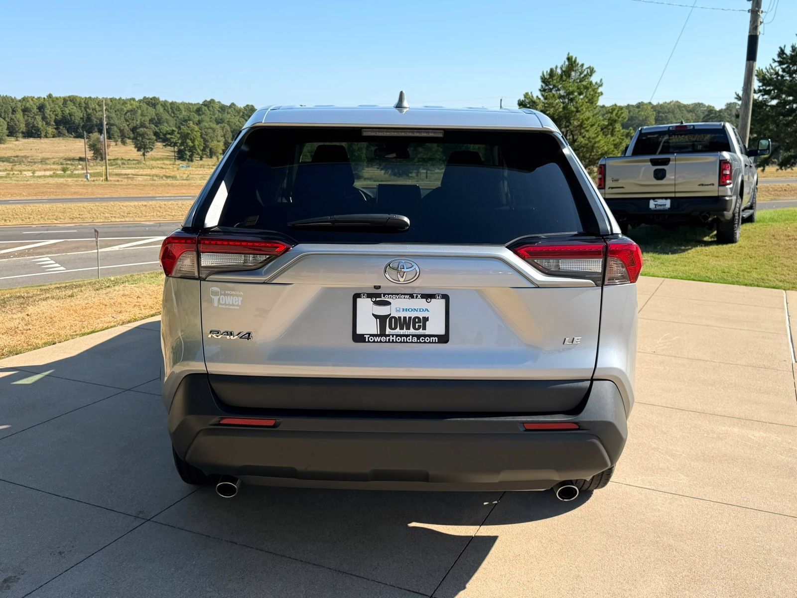 Used 2025 Toyota RAV4 LE FWD image 5