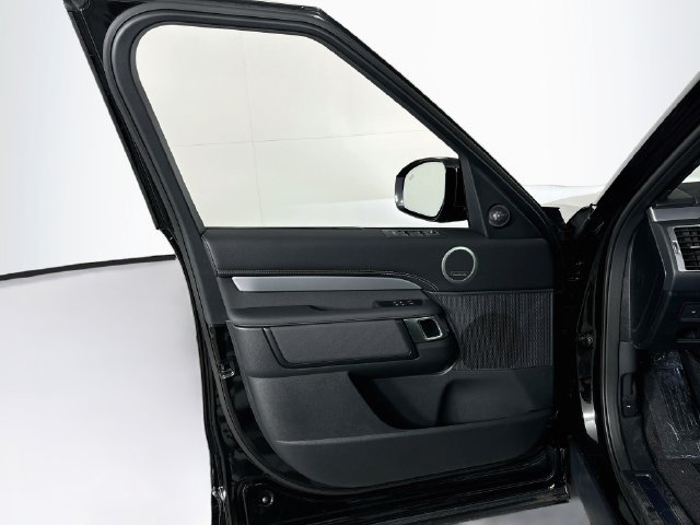 New 2026 Land Rover Discovery Limited Edition AWD/4WD image 11