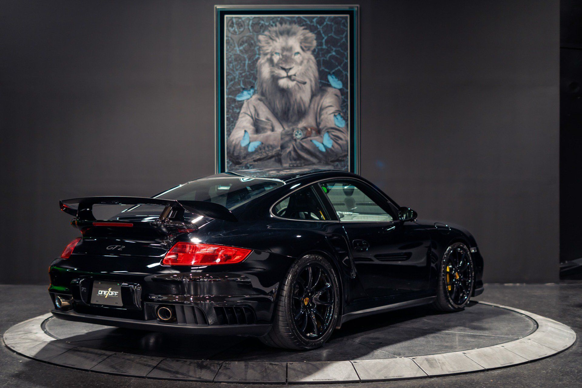 Used 2008 Porsche 911 GT2 RWD image 4