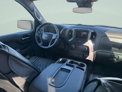 Used 2023 Chevrolet Silverado 1500 Custom AWD/4WD image 14