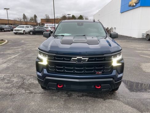 Used 2023 Chevrolet Silverado 1500 LT Trail Boss w/ Convenience Package II image 2