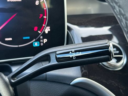 Certified 2024 Mercedes-Benz GLC 300 4MATIC image 21