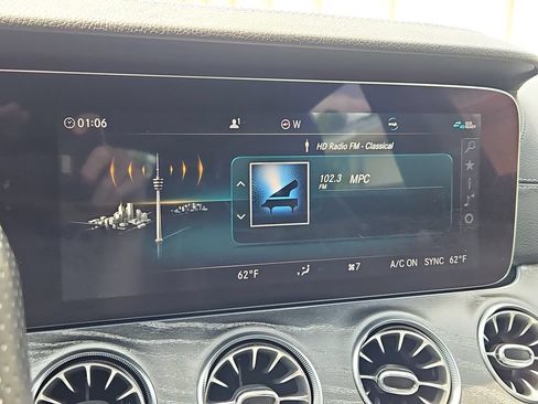 Used 2019 Mercedes-Benz AMG GT 63 image 32