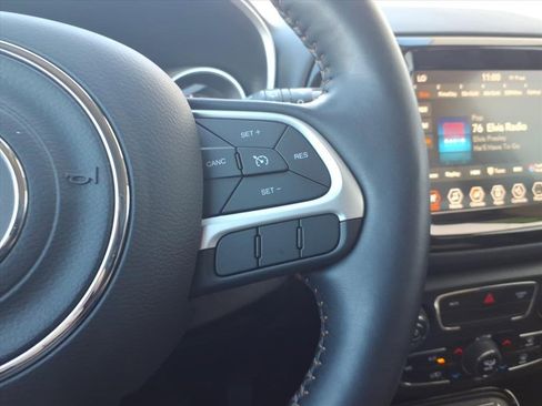 Used 2019 Jeep Compass Limited image 16