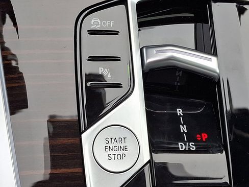 New 2026 BMW X7 xDrive40i image 18