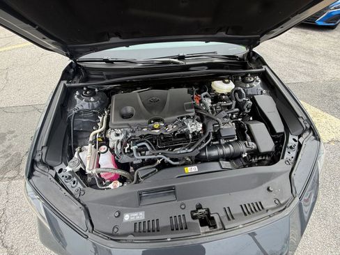 Used 2025 Toyota Camry LE image 32