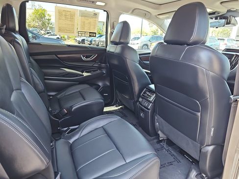 Used 2025 Subaru Ascent Touring AWD/4WD image 11