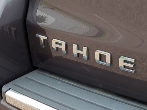 Used 2015 Chevrolet Tahoe LTZ AWD/4WD image 12