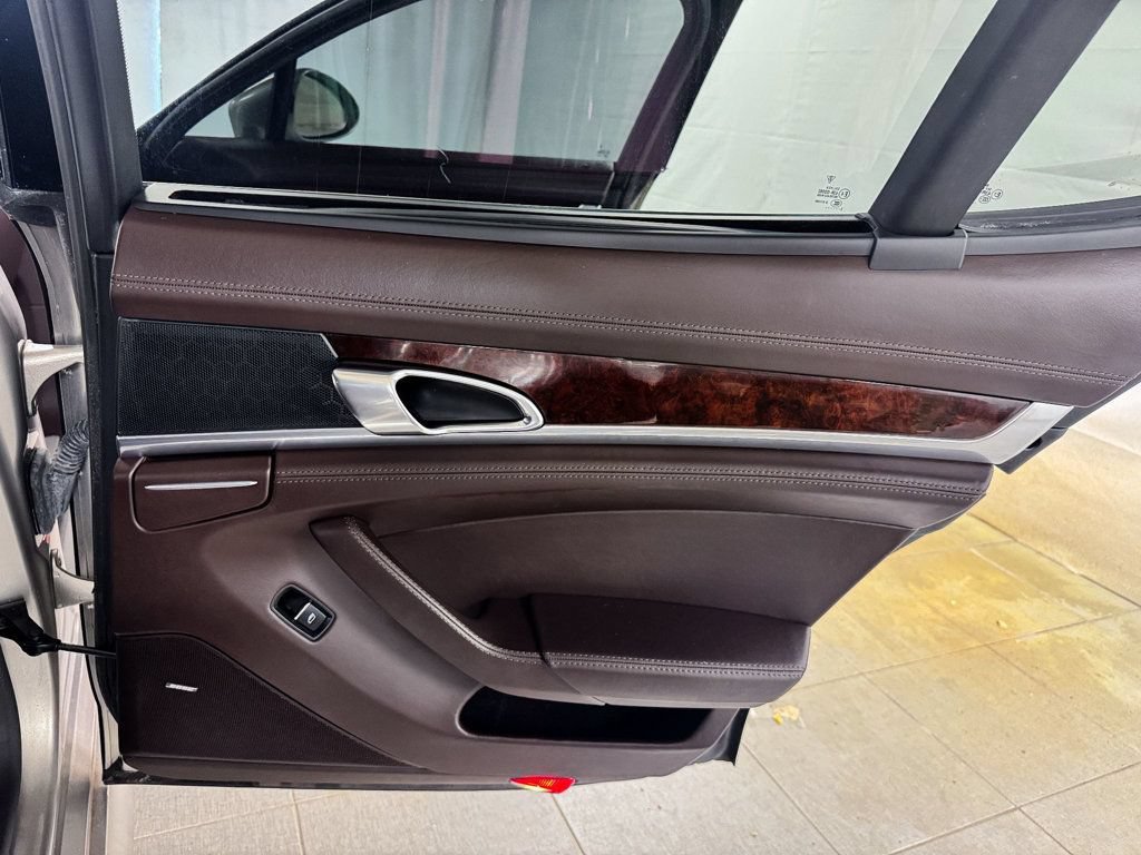 Used 2013 Porsche Panamera AWD/4WD image 20