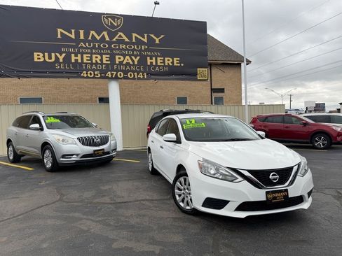 Used 2017 Nissan Sentra FWD image 1