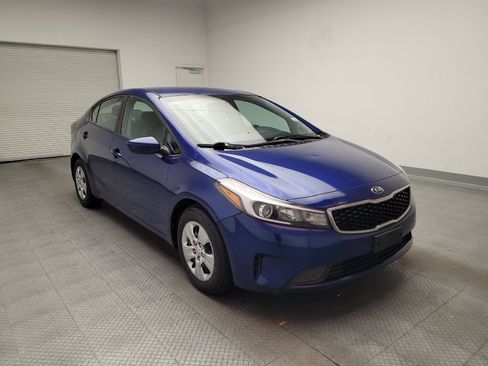 Used 2017 Kia Forte LX FWD image 13