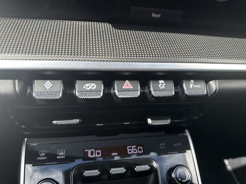 Certified 2022 Porsche 911 Turbo S AWD/4WD image 21