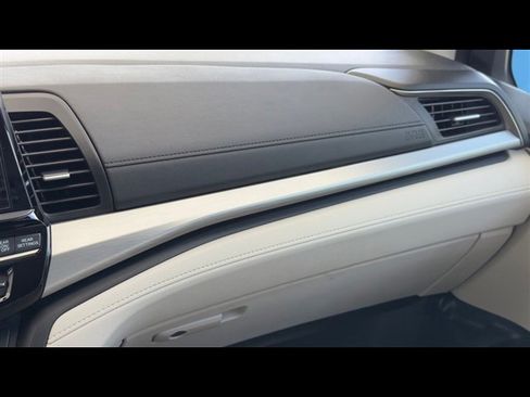 Certified 2025 Honda Odyssey EX-L image 26