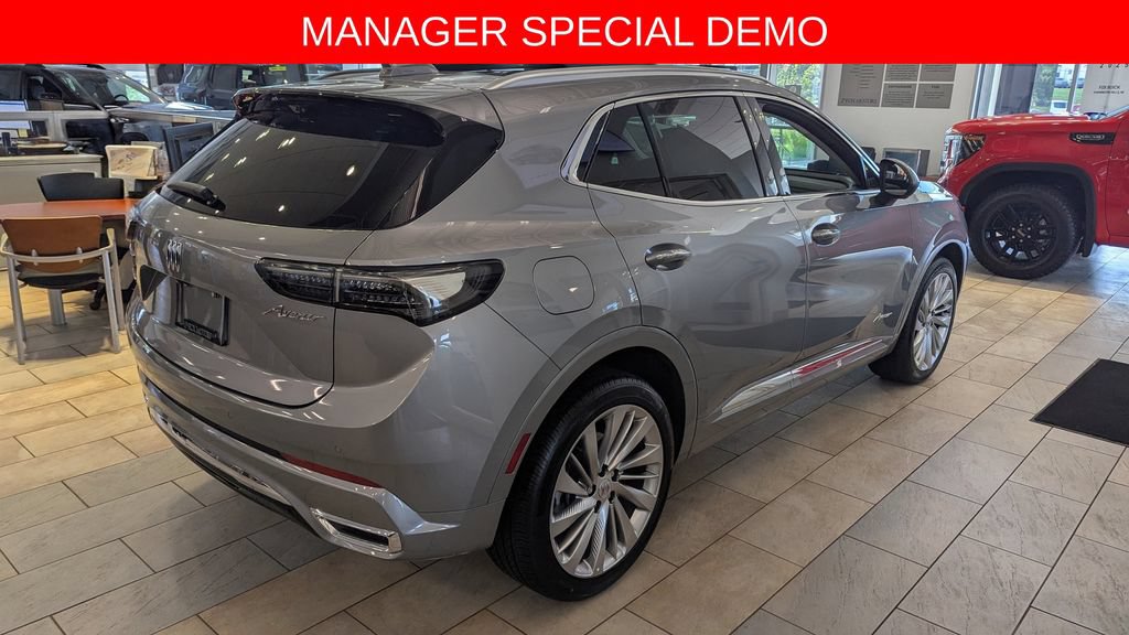 Used 2026 Buick Envision Avenir AWD/4WD image 2