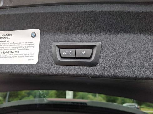 Used 2024 BMW X3 xDrive30i w/ Premium Package w/ZPA AWD/4WD image 31