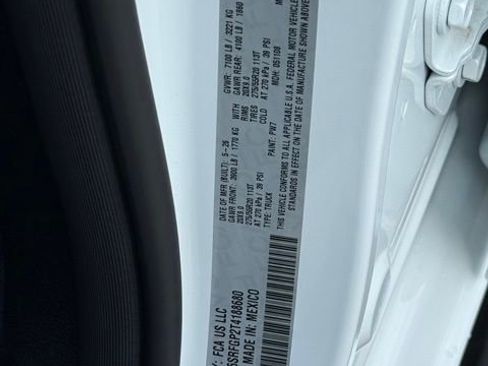 New 2026 RAM 1500 Express AWD/4WD image 32