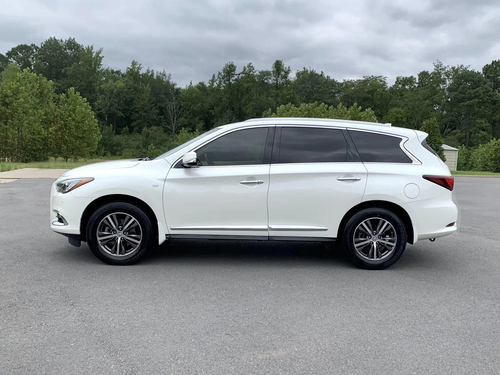 Used 2020 INFINITI QX60 Pure FWD image 4