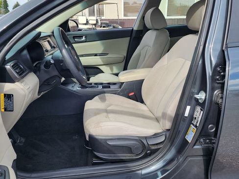 Used 2016 Kia Optima LX FWD image 14