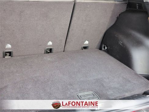 Certified 2023 Jeep Compass Limited image 28