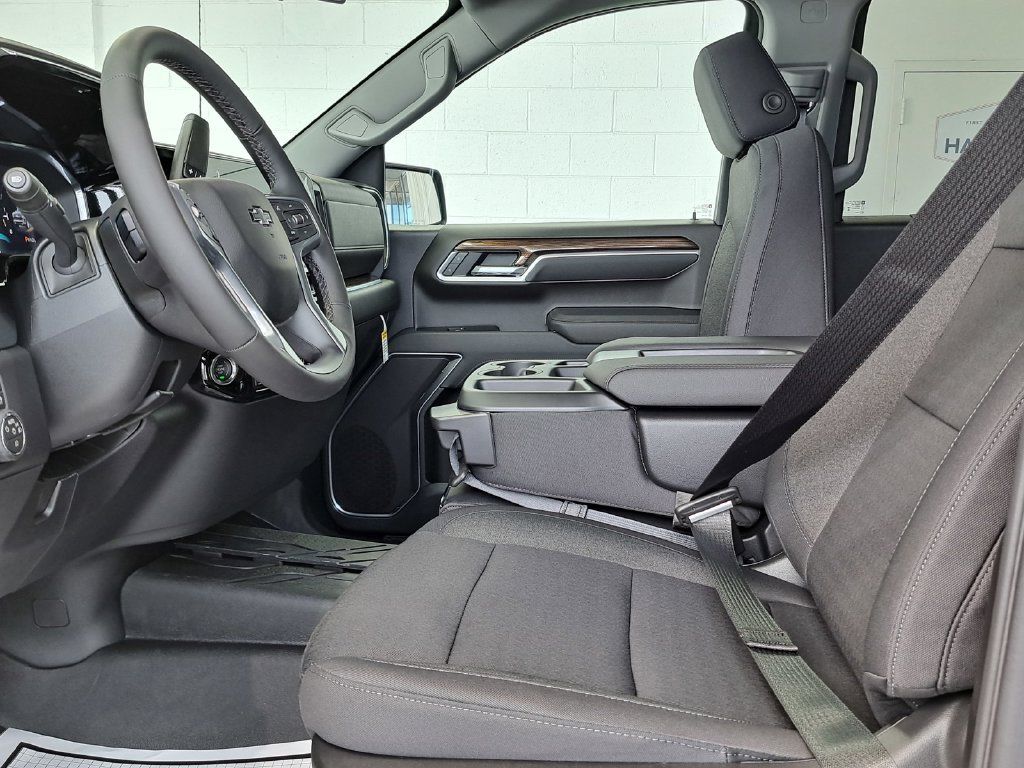 New 2026 Chevrolet Silverado 1500 RST w/ RST Select Package AWD/4WD image 12