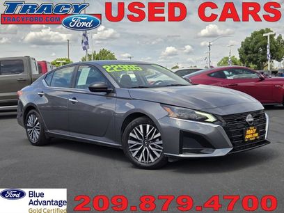 Used 2024 Nissan Altima 2.5 SV