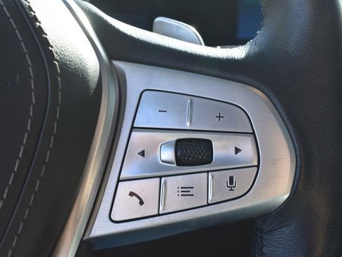 Used 2024 BMW X7 xDrive40i image 24