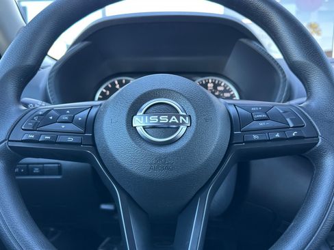 Used 2025 Nissan Sentra S image 19