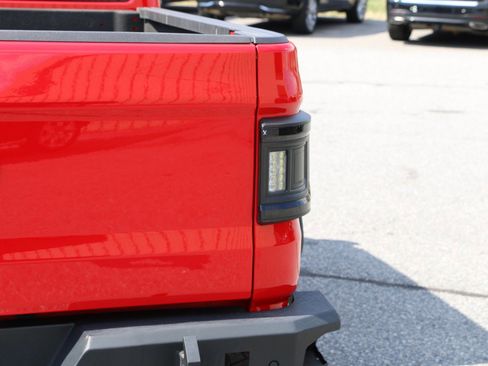 Used 2022 Jeep Gladiator Mojave w/ LED Lighting Group image 7