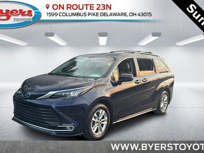 Certified 2024 Toyota Sienna XLE w/ XLE Plus Package