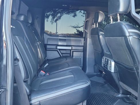 Used 2019 Ford F250 Platinum w/ Platinum Ultimate Package image 14