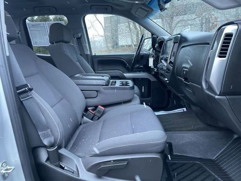 Used 2018 Chevrolet Silverado 1500 LT w/ All Star Edition image 25