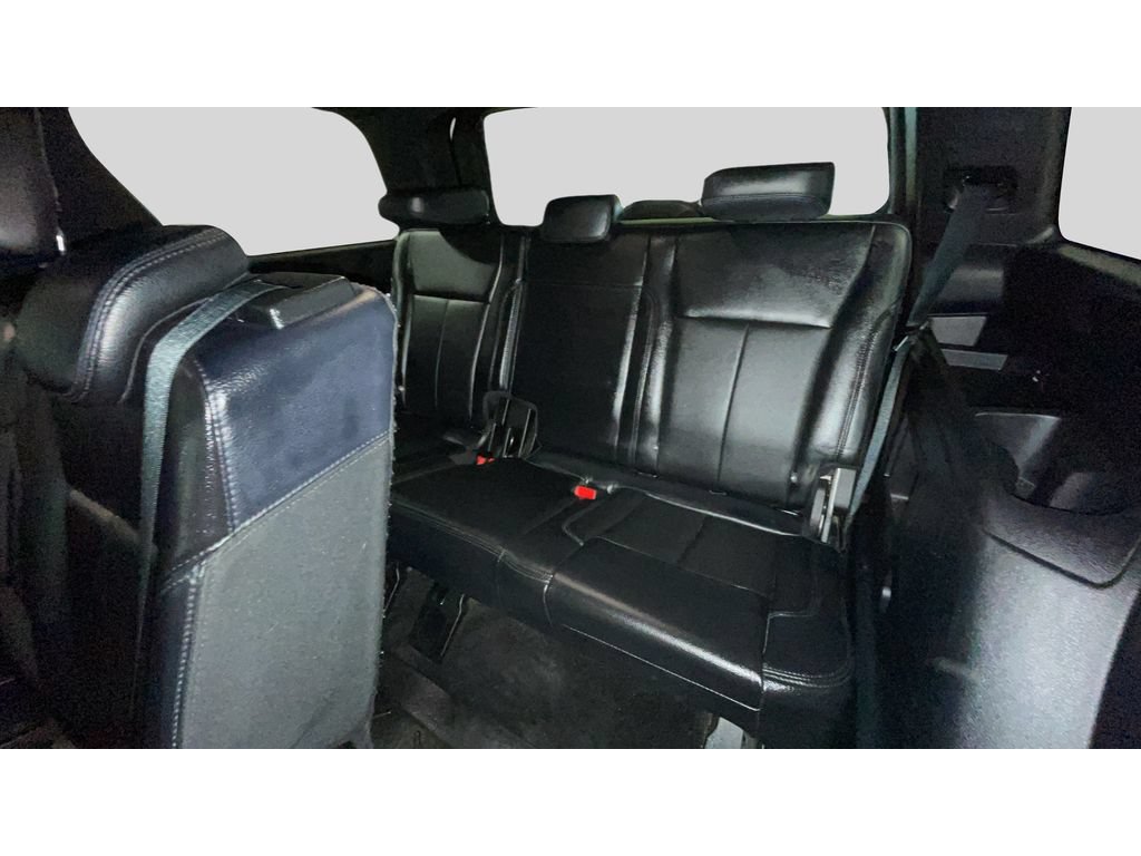 Used 2019 Ford Expedition XLT w/ Equipment Group 202A AWD/4WD image 11