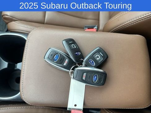 Certified 2025 Subaru Outback Touring AWD/4WD image 30
