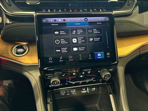 Used 2024 Jeep Grand Cherokee L Summit image 23