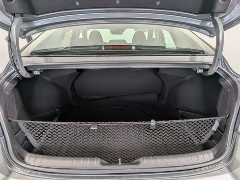 New 2025 Hyundai Elantra SE image 27