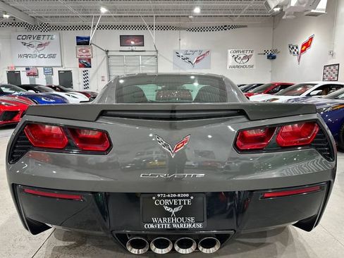 Used 2016 Chevrolet Corvette Stingray Coupe RWD image 8