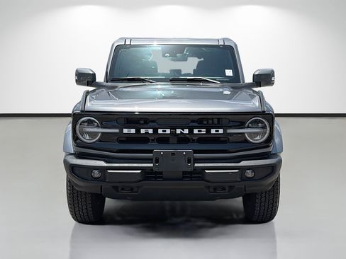 Used 2024 Ford Bronco Outer Banks AWD/4WD image 8
