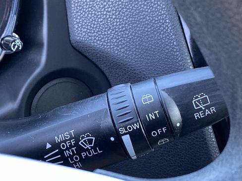 Used 2020 Mitsubishi Outlander Sport ES FWD image 17