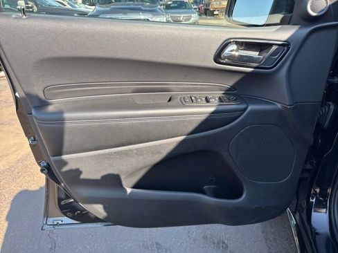 Used 2022 Dodge Durango GT w/ Blacktop Package image 8