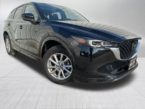Used 2024 MAZDA CX-5 AWD 2.5 S w/ Select Package image 3
