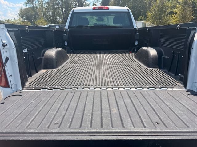 Used 2025 Chevrolet Silverado 1500 W/T RWD image 15