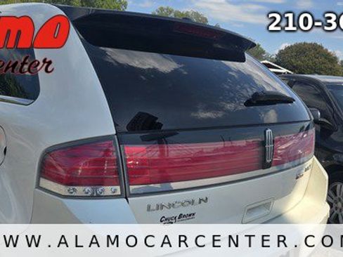 Used 2008 Lincoln MKX FWD image 12