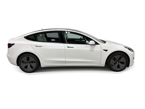 Certified 2023 Tesla Model 3 Standard Range RWD image 7